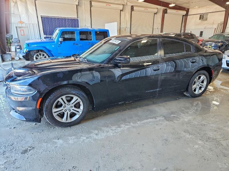 2020 Dodge Charger sxt