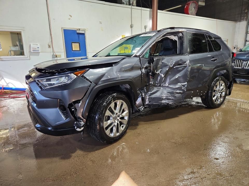 2021 Toyota Rav4 xle Premium