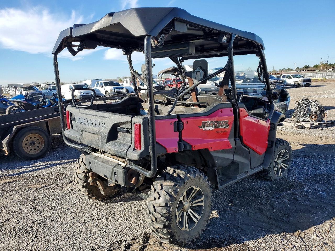 2018 Honda Pioneer 1000 Utility Vehicle