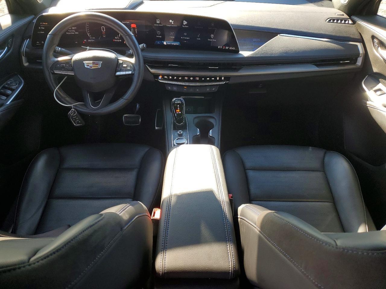 2024 Cadillac XT4 Sport