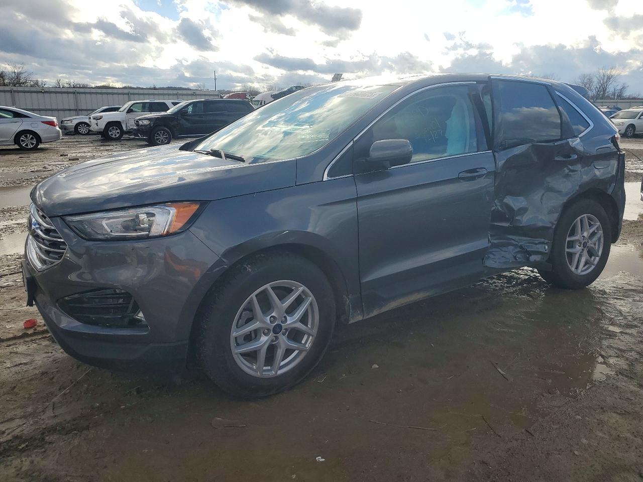 2021 Ford Edge sel