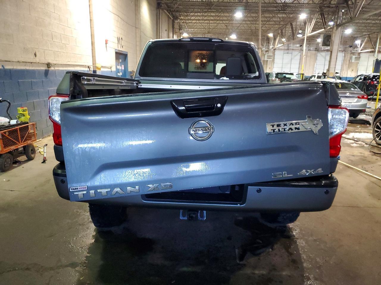 2018 Nissan Titan XD SL