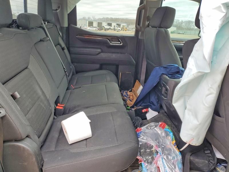 2024 GMC Sierra K1500 Elevation