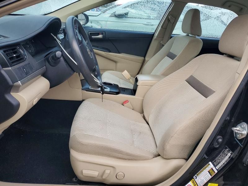 2013 Toyota Camry l