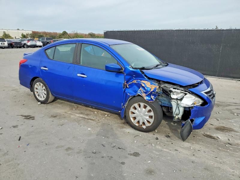 2016 Nissan Versa s