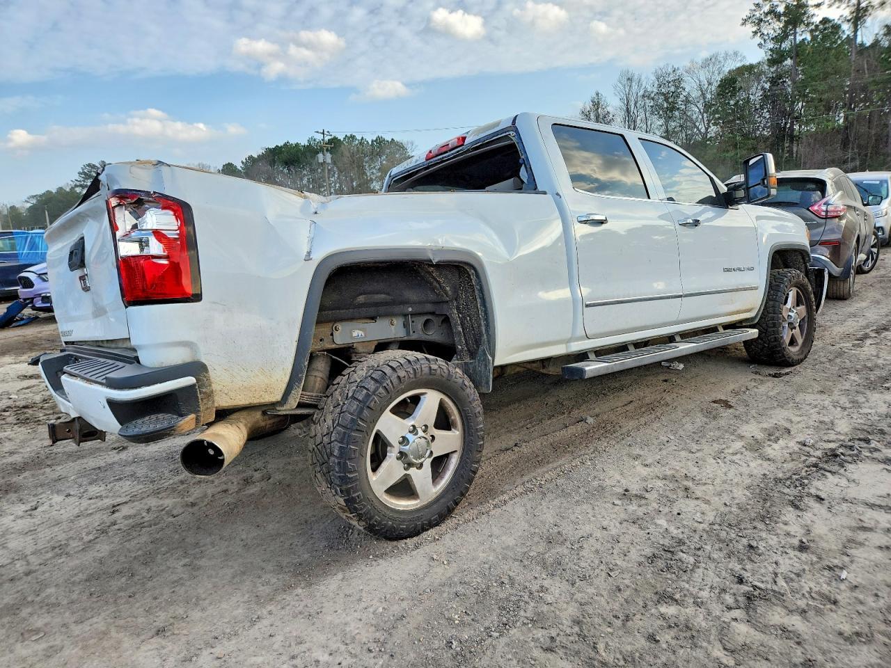 2015 GMC Sierra K2500 Denali