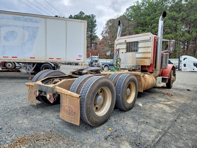 2014 Peterbilt 389