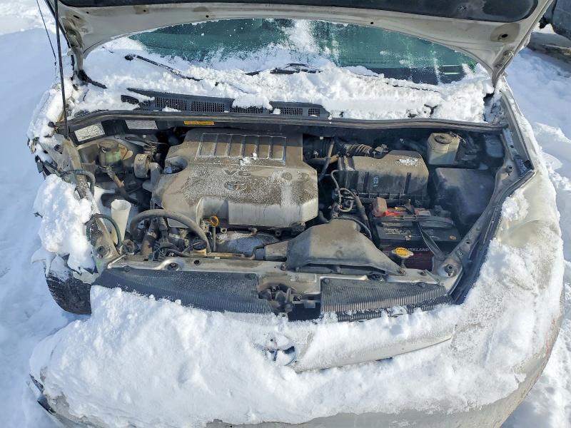 2010 Toyota Sienna ce