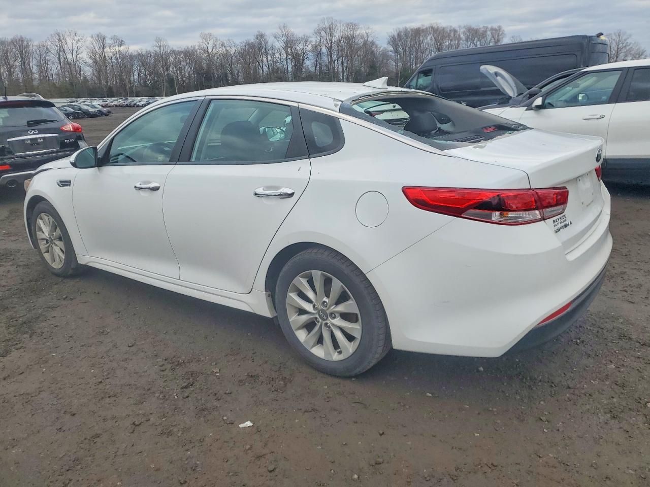 2017 KIA Optima lx