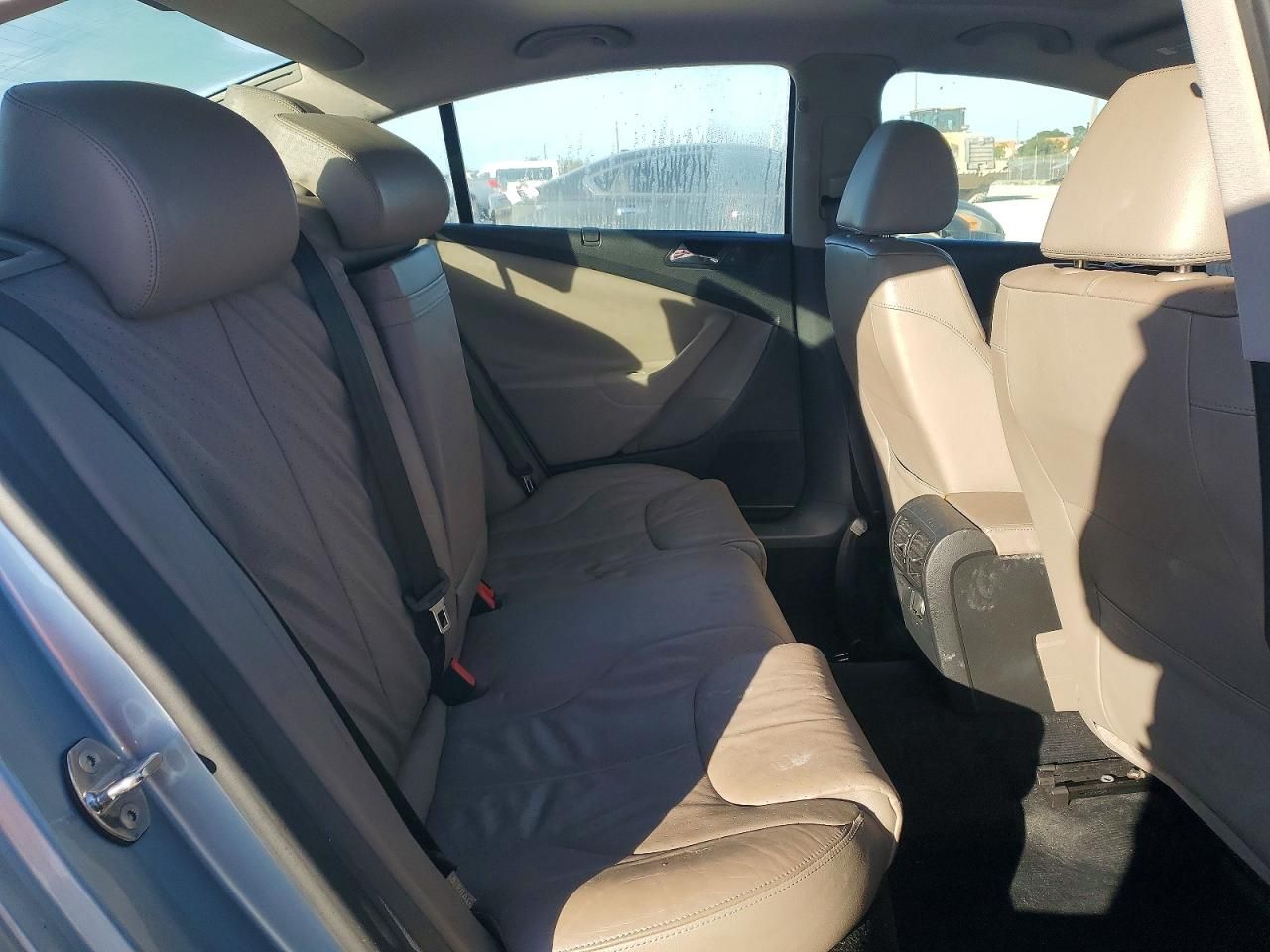 2008 Volkswagen Passat lux