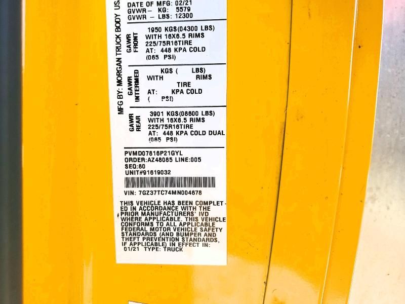 2021 GMC Savana Cut-box Truck