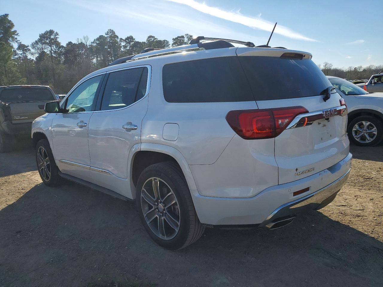 2018 GMC Acadia Denali