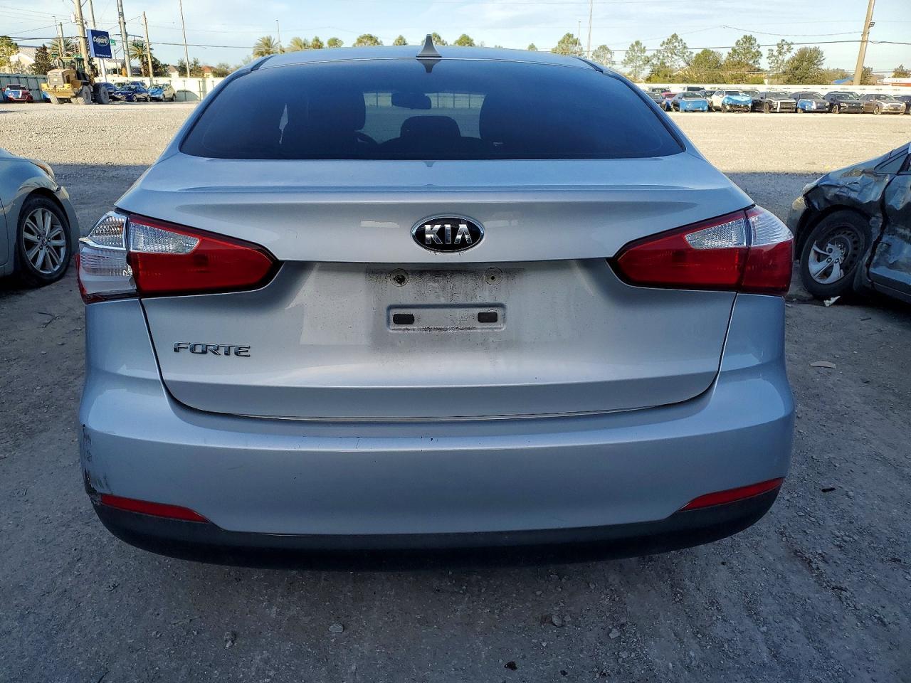 2016 KIA Forte lx