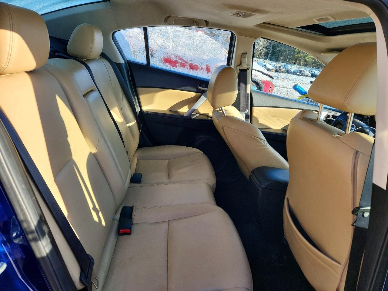 2012 Mazda 3 I