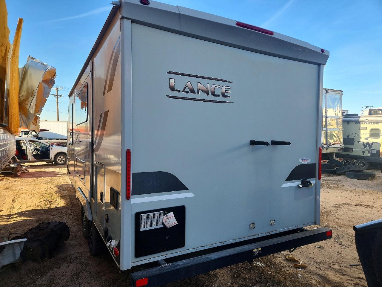 2020 Lancia 1030 Camp