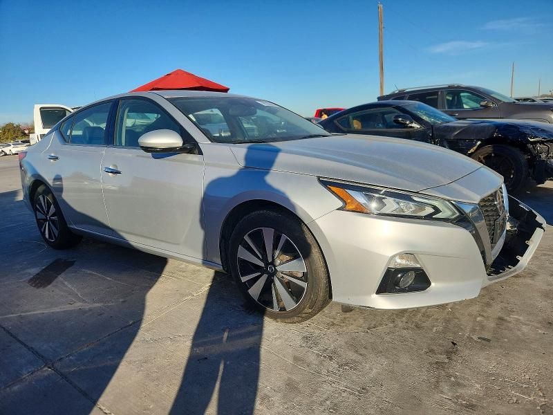 2019 Nissan Altima sl