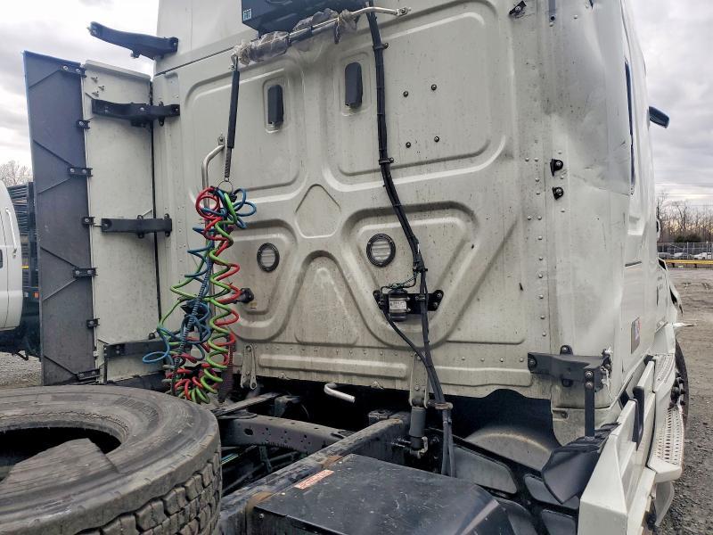 2025 Freigliner 2025 Freightliner Cascadia 126 Semi Truck