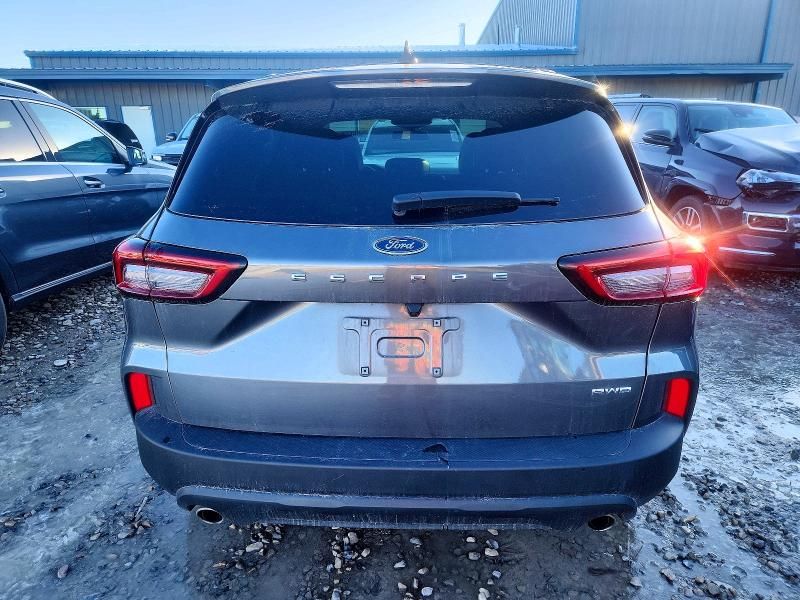 2025 Ford Escape st Line
