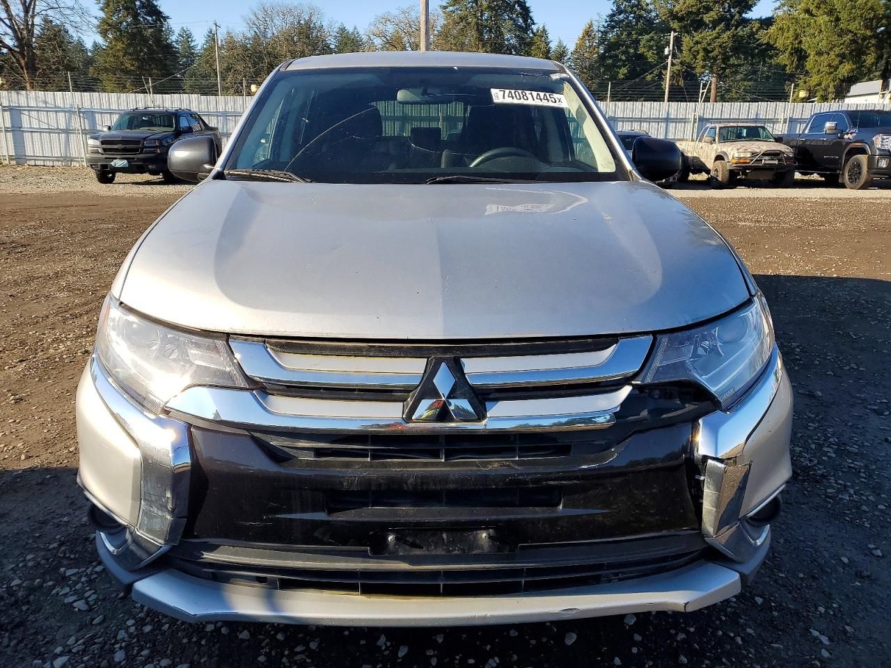2018 Mitsubishi Outlander es