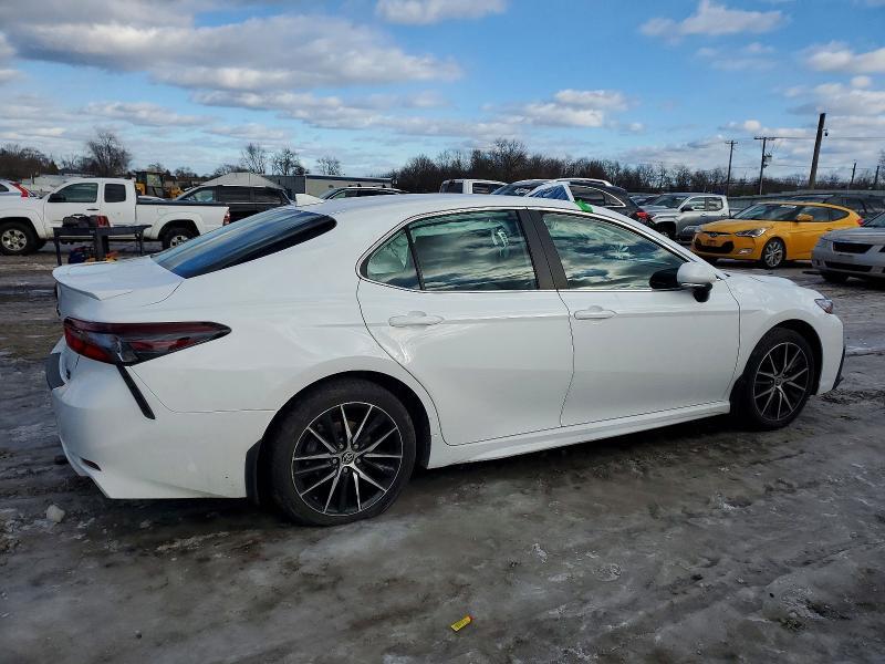 2024 Toyota Camry se Night Shade