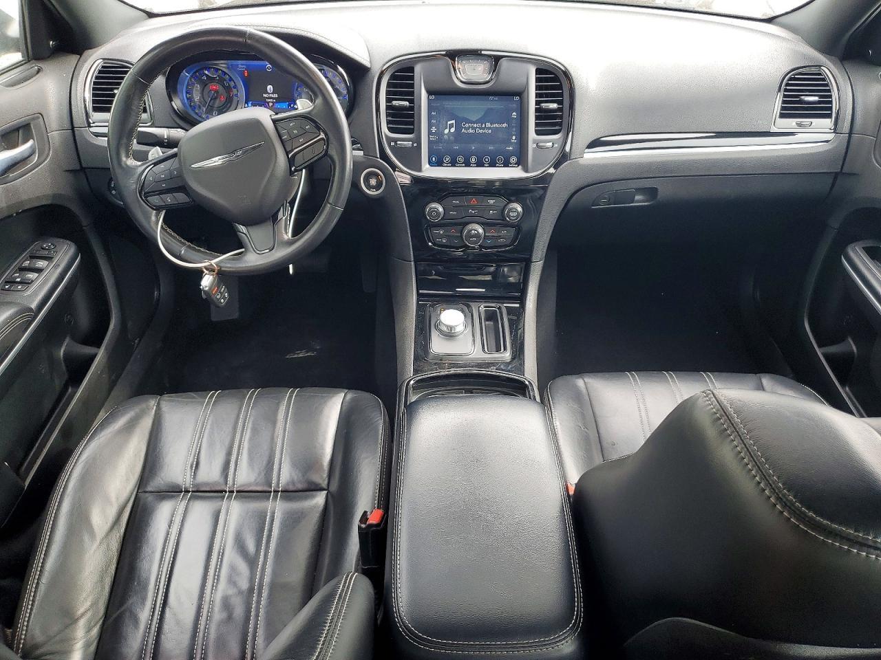 2022 Chrysler 300 s