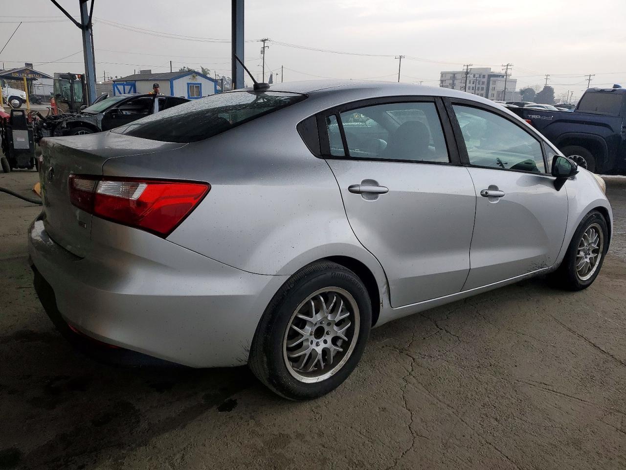 2017 KIA Rio lx