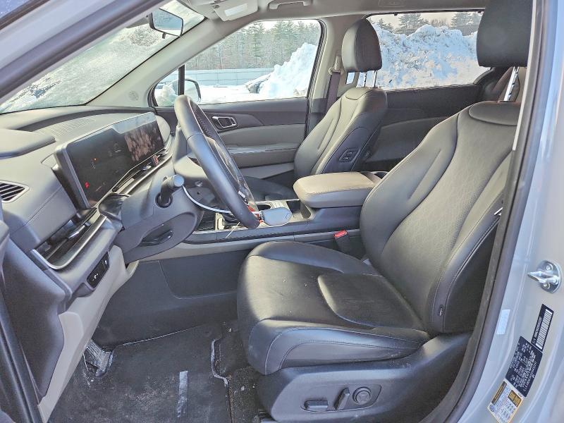 2025 KIA Carnival ex