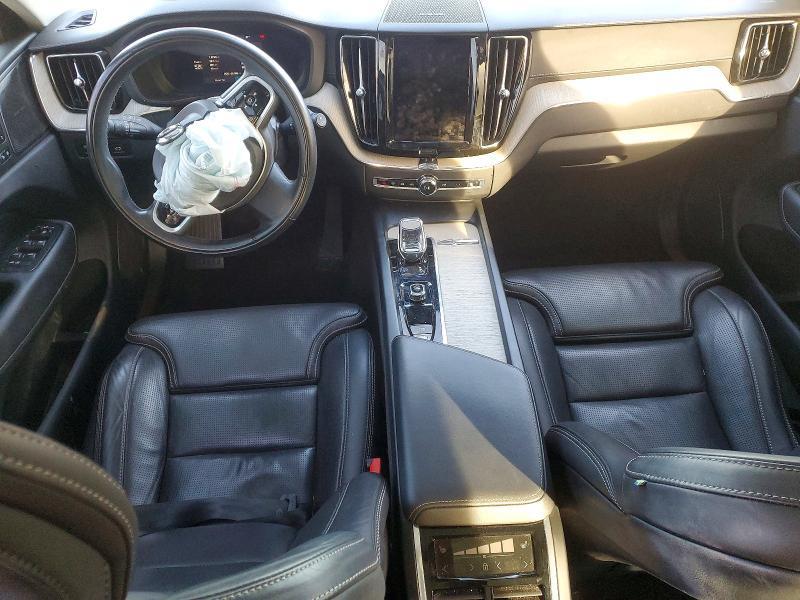 2022 Volvo Xc60 B5 Inscription