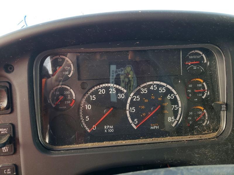 2023 Freigliner 2023 Freightliner Business Class M2 BOX Truck
