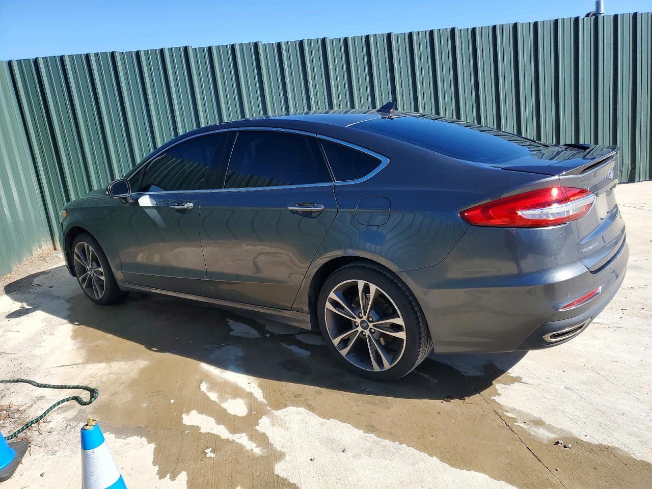 2020 Ford Fusion Titanium