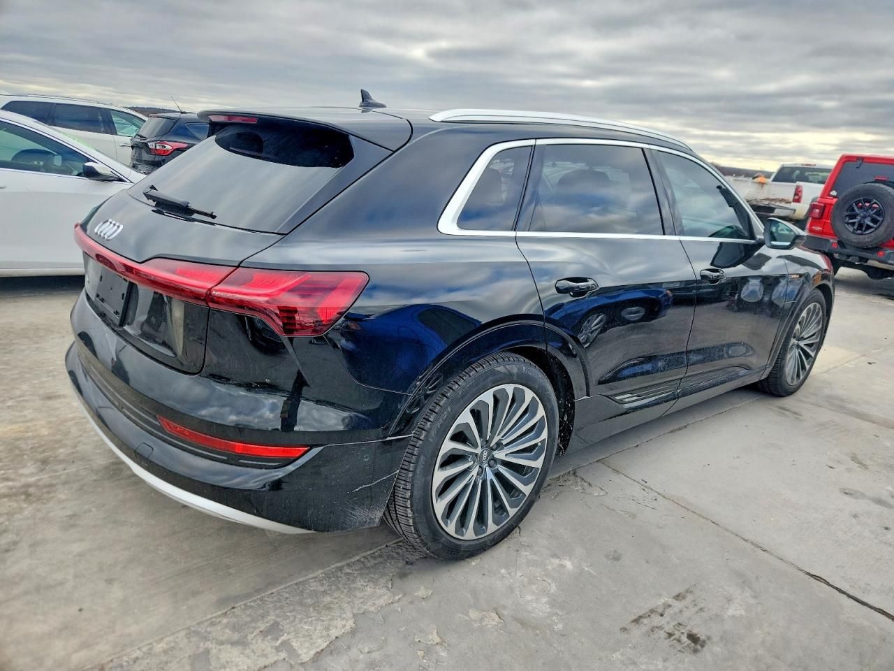 2019 Audi E-tron Prestige