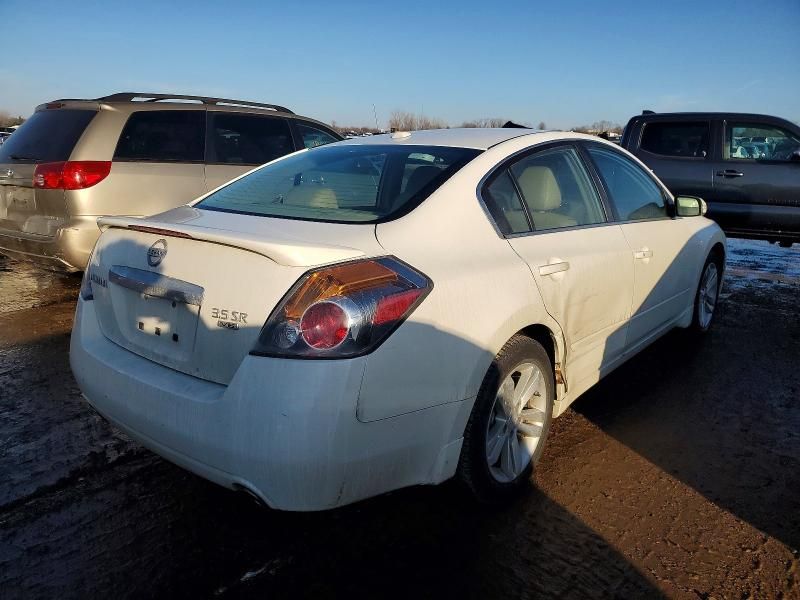 2010 Nissan Altima sr