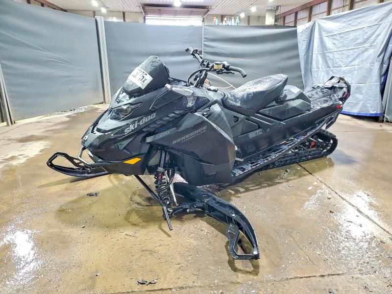 2023 Skidoo Summit SP 850 E-TEC