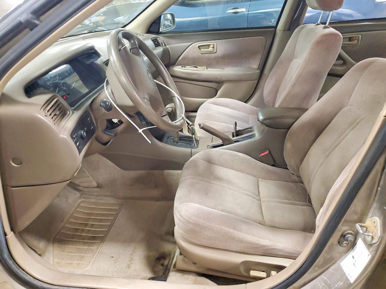 1999 Toyota Camry le