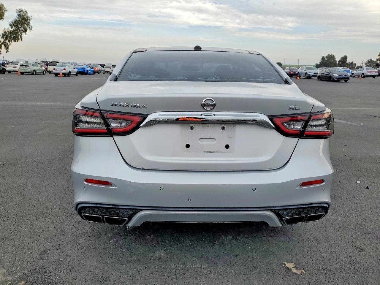 2019 Nissan Maxima s