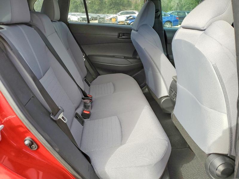 2023 Toyota Corolla Cross Hybrid se