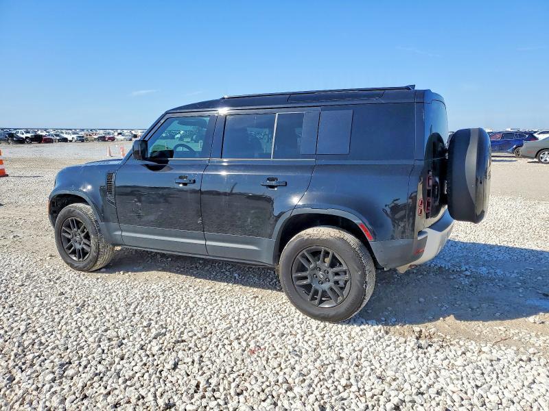 2025 Land Rover Defender 110 s