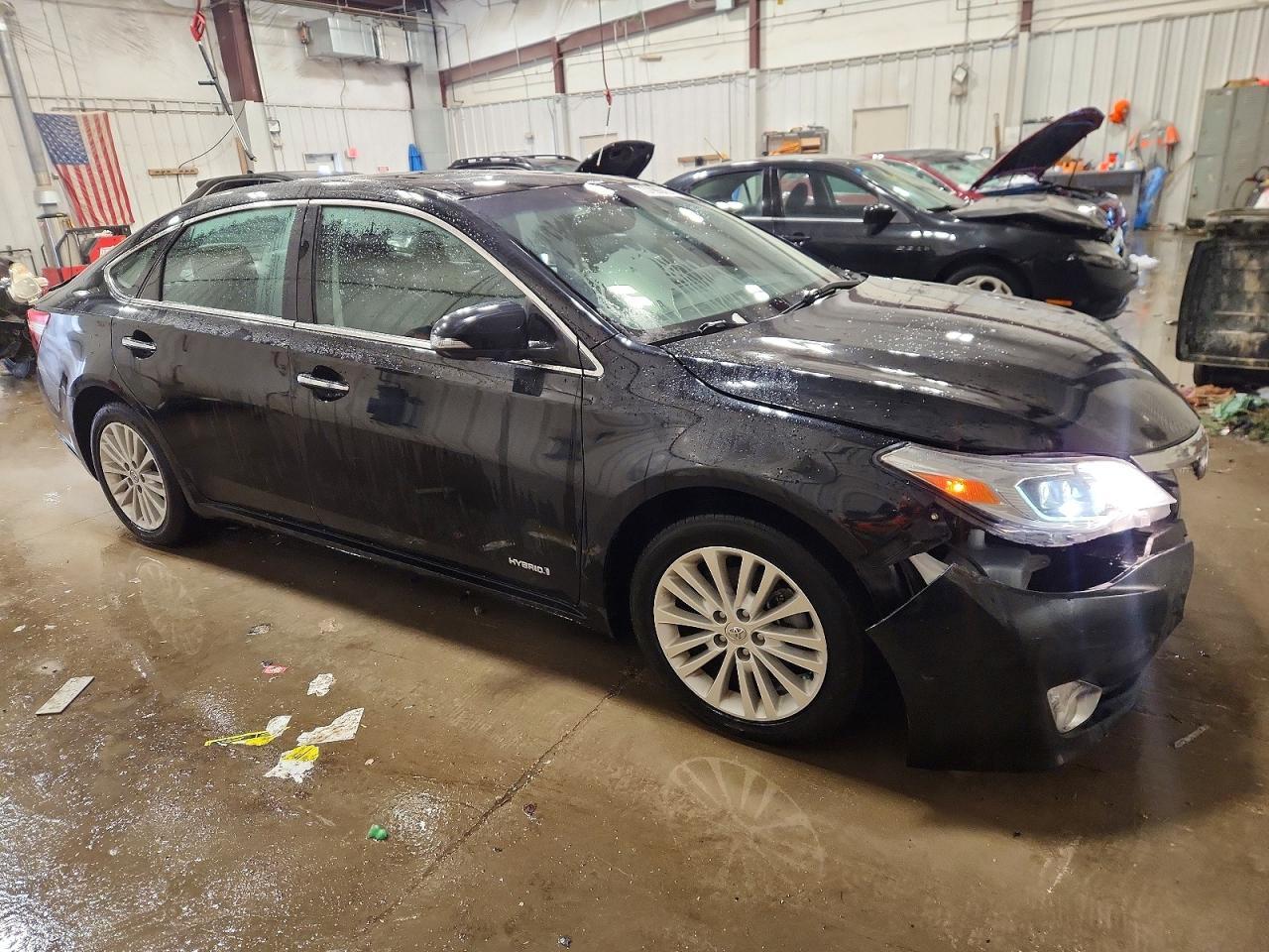 2015 Toyota Avalon Hybrid