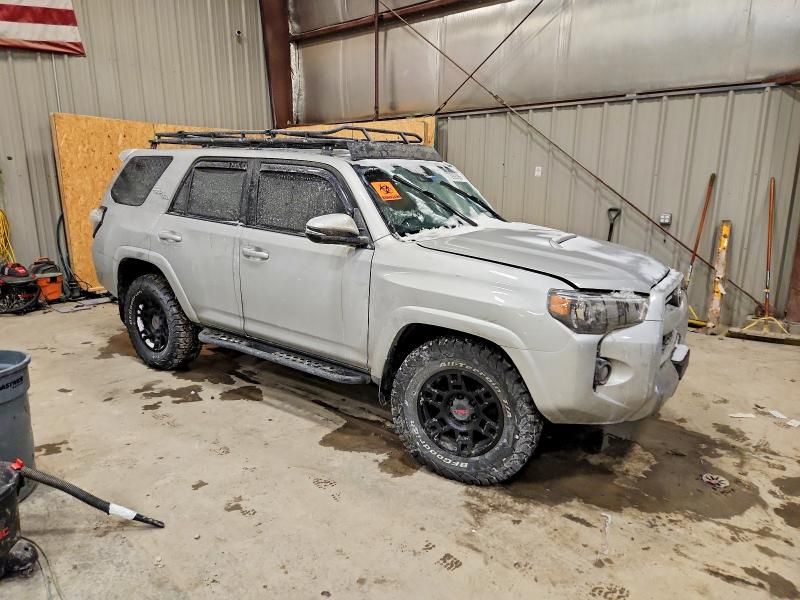 2021 Toyota 4runner trd off Road Premium