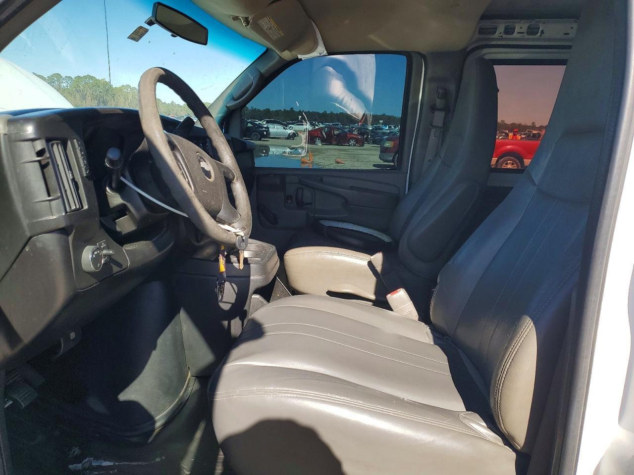2013 Chevrolet Express G2500