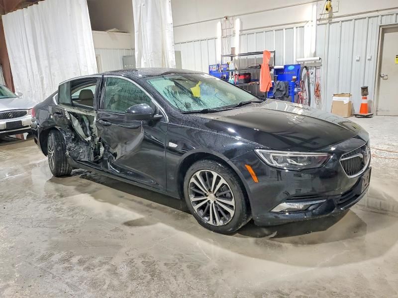 2018 Buick Regal Essence