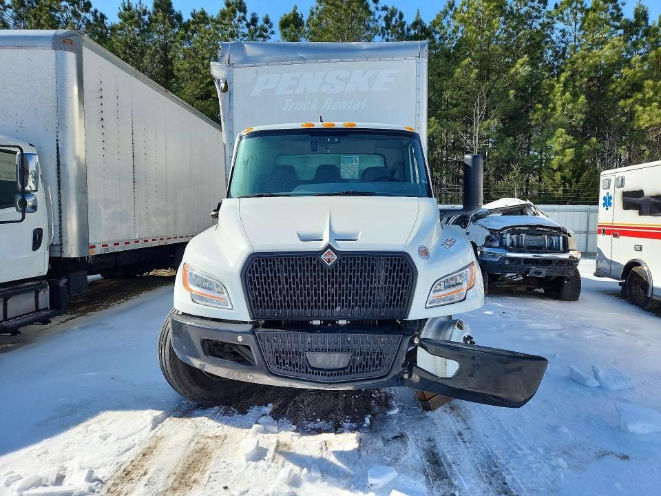 2025 International Mv607 box Truck