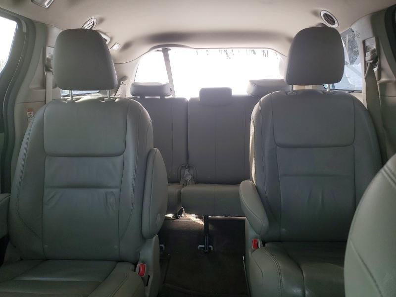 2016 Toyota Sienna xle