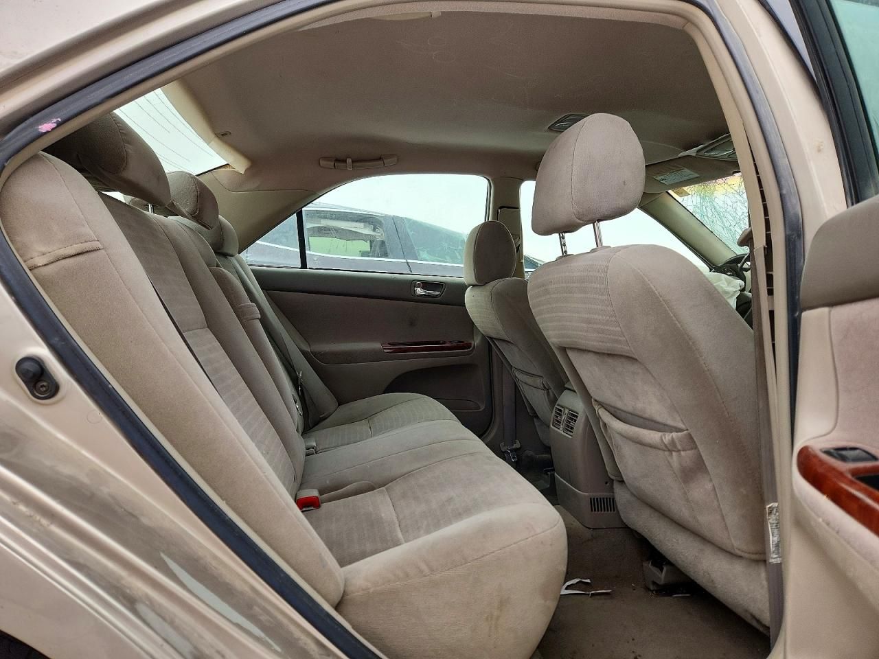 2005 Toyota Camry le