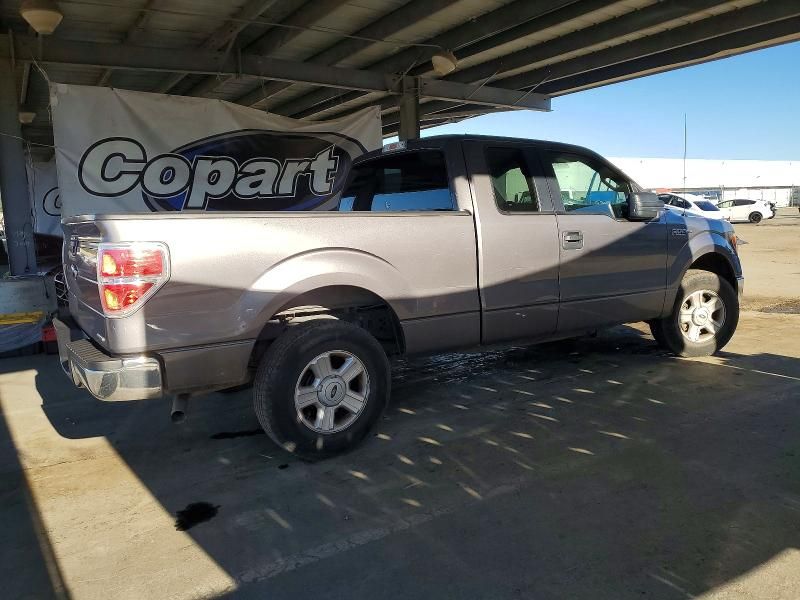 2013 Ford F150 Super cab