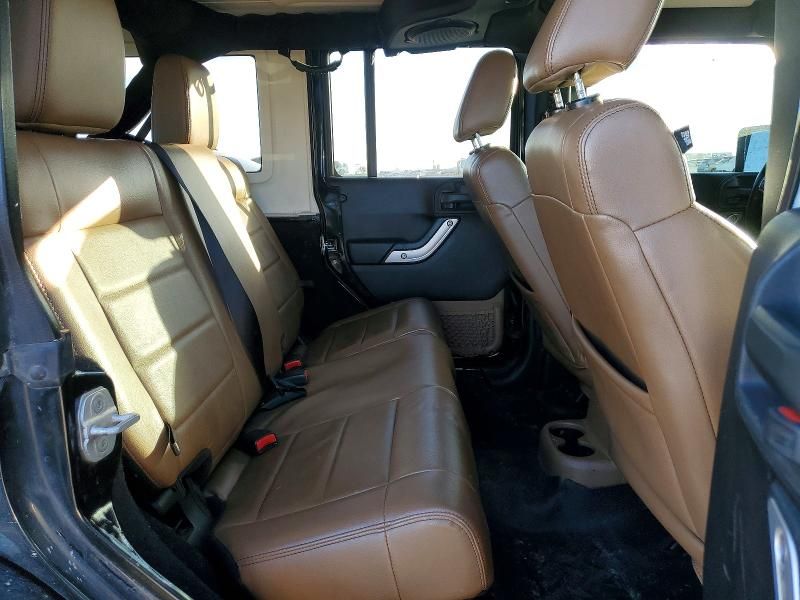 2012 Jeep Wrangler Unlimited Sahara