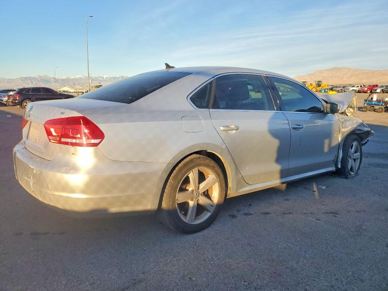 2013 Volkswagen Passat se