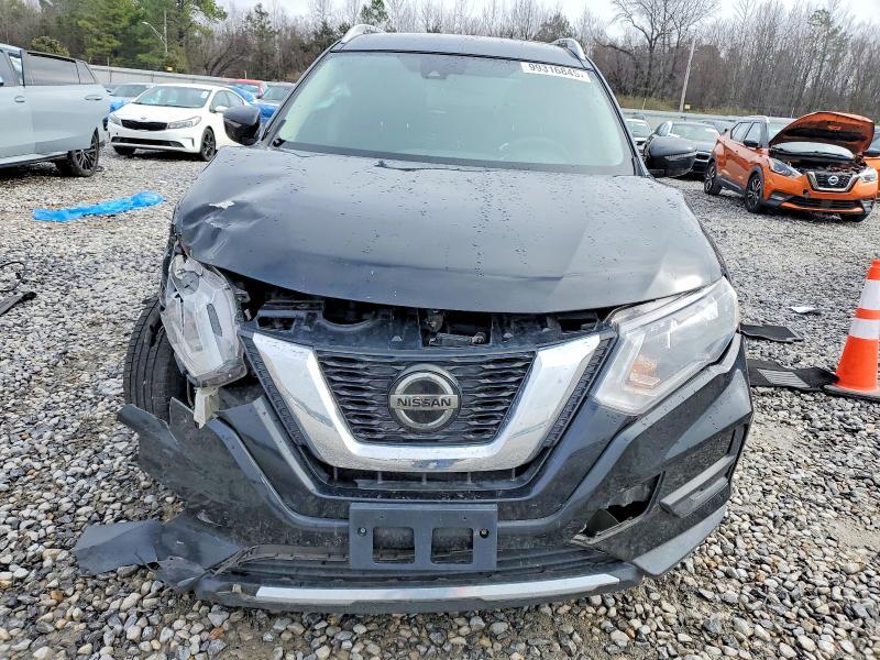 2019 Niss Rogue sv