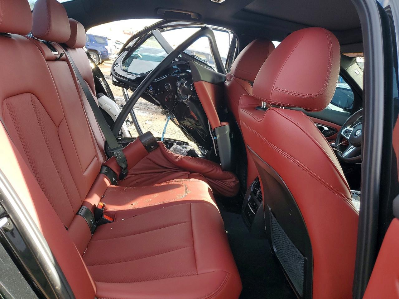 2023 BMW 330xe