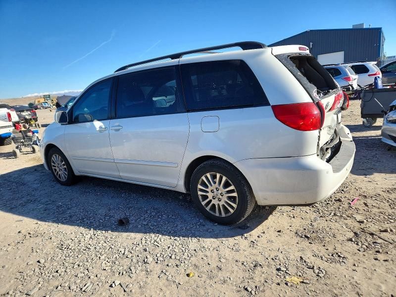 2009 Toyota Sienna xle